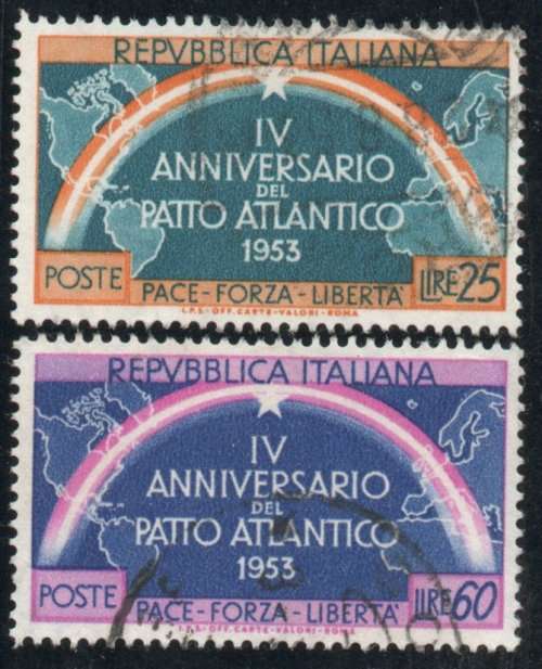 Italy 1953 `4th Anniv of Atlantic Pact` set of 2 very fine used. SG 851-2. Cat £5 (2013)