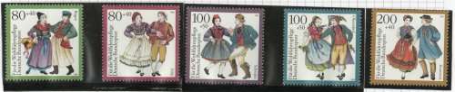 Germany West 1993 Traditional Costumes 1st series set of 5 unmtd mint. SG 2542-2546. Cat £13 (2013)