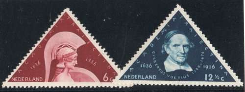 Netherlands 1934 Tercentenary of Utrecht University set of 2 mm. SG 460-461. Cat £10,50 (2013)