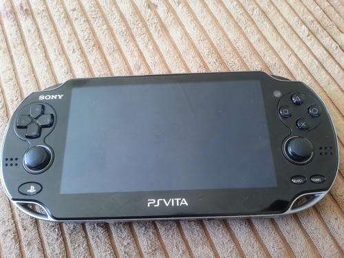 PS VIta Wifi + 16GB mem card