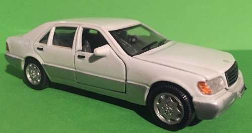 Mercedes Benz 500 SEL die cast model