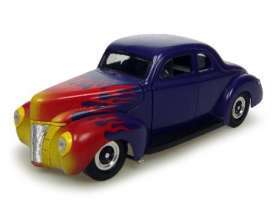 1940 Ford De Luxe Hotrod 1/18 die cast model