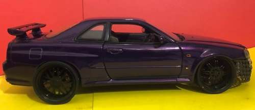 Autoart Nissan Skyline R34 GTR 1/18 die cast model