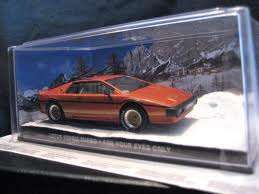 Lotus Esprit Turbo James Bond die cast model