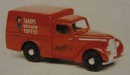 1948 Commer 8 CWT Dinky die cast model