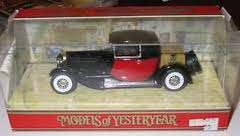 Bugatti T44 1927 die cast model