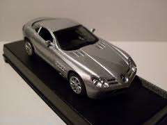 MERCEDES - SLR McLAREN 2003 die cast model