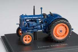 1948 Fordson E27N die cast model