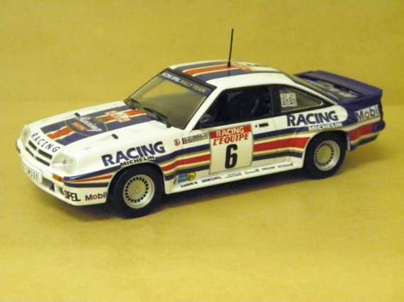 Opel Manta 400 Rally die cast model