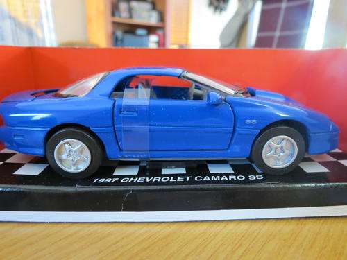 1997 Chevrolet Camaro SS Die cast model