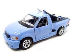 Ford 150 SVT 1/18 die cast model