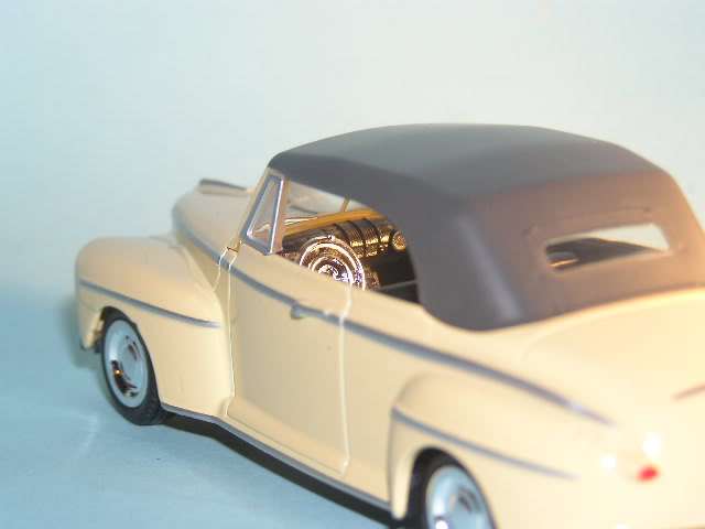 1948 Ford De Luxe die cast model