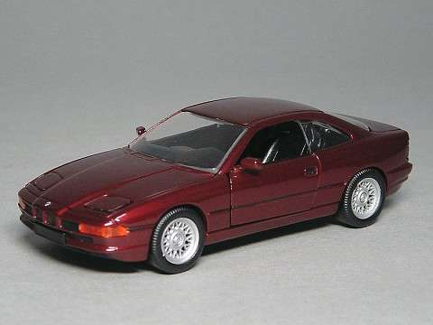 BMW 850i die cast model