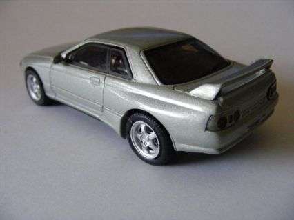 Nissan Skyline GT-R die cast model