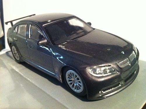 BMW 320 si diecast model