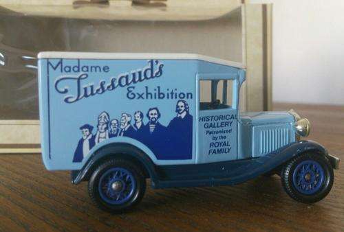 1934 Model A Ford Madame Tussauds Van die cast model