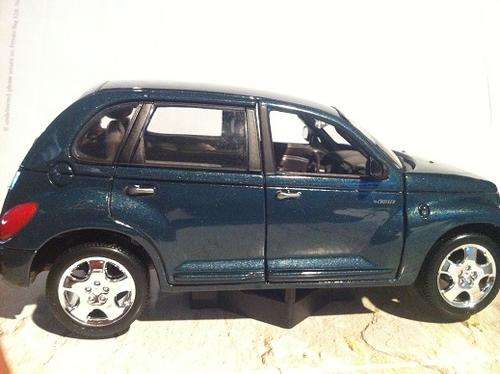 Chrysler PT Cruiser die cast model