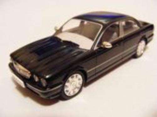 Daimler Super Eight die cast model