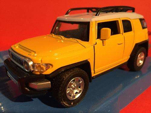 FJ Cruiser die cast model