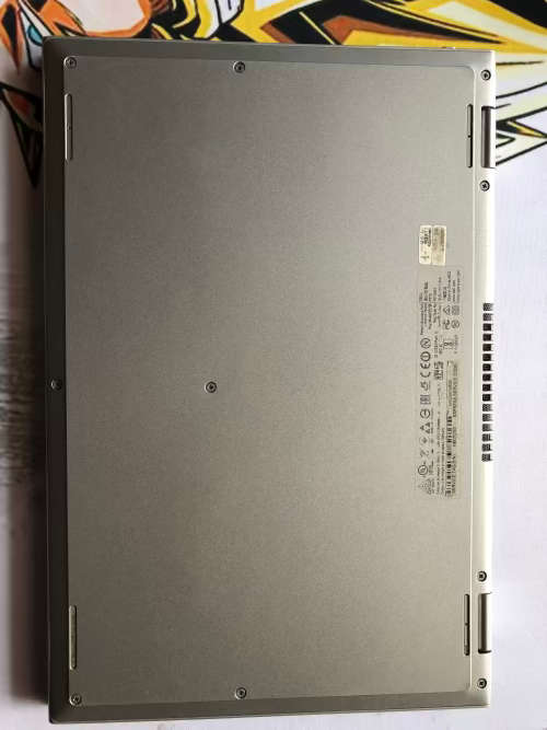 Dell p57g laptop / TOUCH SCREEN/ FOLDABLE LAPTOP IN TABLET MODE/