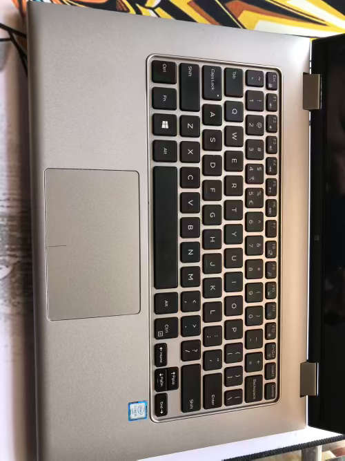 Dell p57g laptop / TOUCH SCREEN/ FOLDABLE LAPTOP IN TABLET MODE/