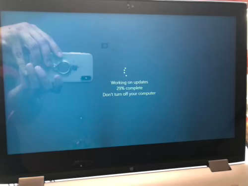 Dell p57g laptop / TOUCH SCREEN/ FOLDABLE LAPTOP IN TABLET MODE/