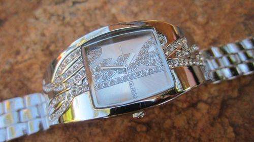 GUESS LADIES WATCH - SILVER BANGLE!! LATEST ARRIVAL!!!