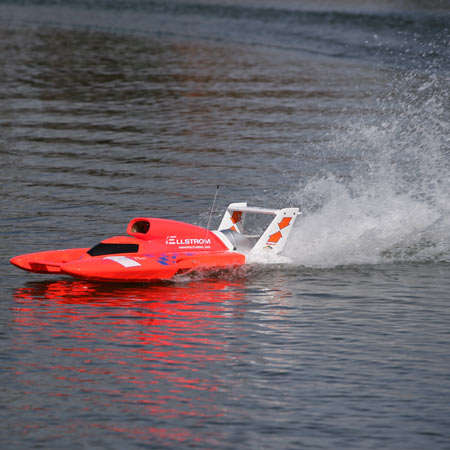 Miss Elam ProBoat 1/8 Scale 26cc 2 Stroke Racing Boat!! Not for the faint hearted!!