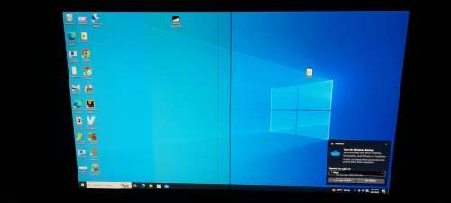 Lenovo all in one PC - 8 GIG RAM, I3 CPU 2.00GHZ, 1TB