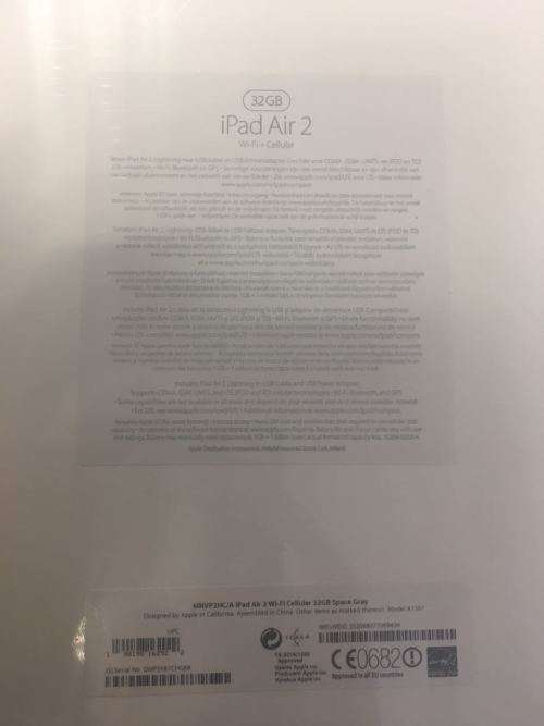 IPAD 2 AIR Wifi + Cellular 32GB (Brand new in original packaging)