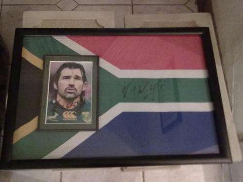 VICTOR MATTFIELD SIGNED FLAG WITH SIGNED FOTO