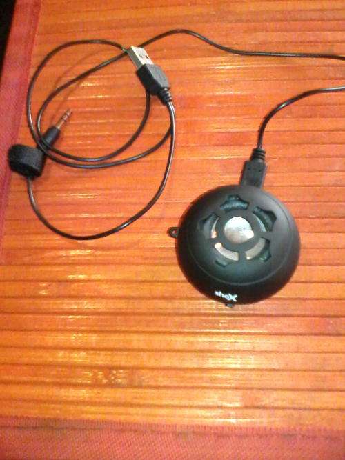 SHOX mini speaker (Tevo)