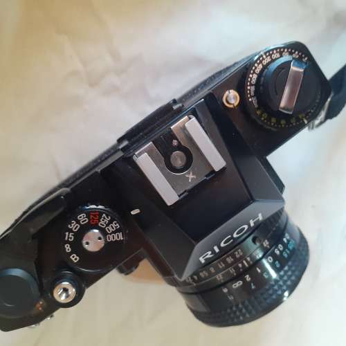 RICOH KR5 SUPER Film Camera with zoom lens and flach