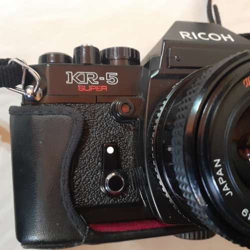 RICOH KR5 SUPER Film Camera with zoom lens and flach