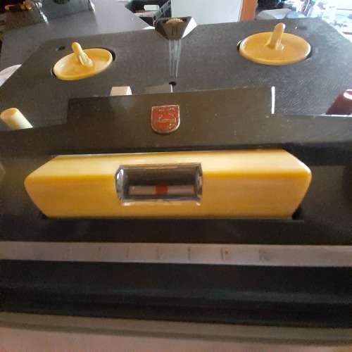 Vantage tape player