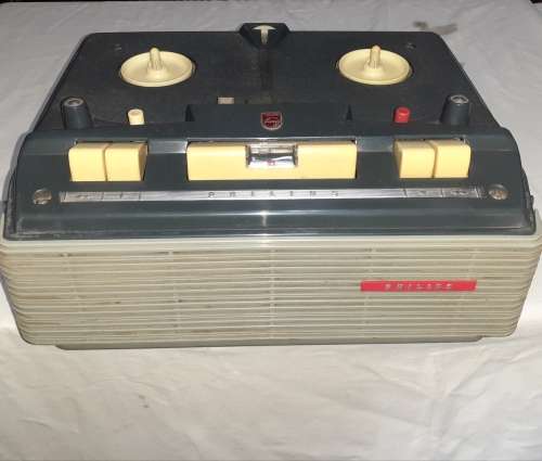 Vantage tape player