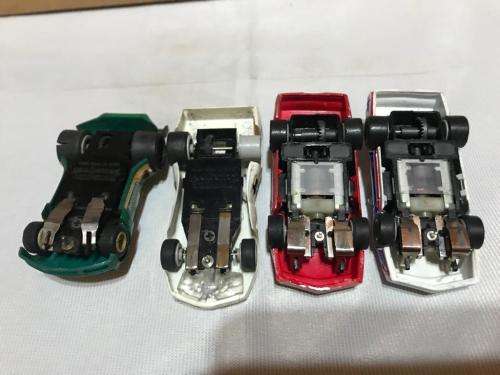 Slot car set with 4 cars. Not tested