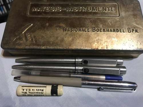 PARKER PEN LOT