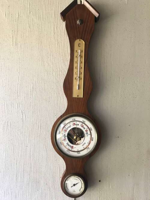 HYGROMETER/BAROMETER