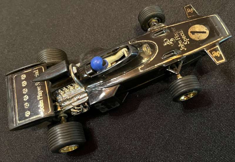 SCALEXTRIC LOT. 3 X cars, 2 X Controls and 1 X transformer. TESTED and WORKING