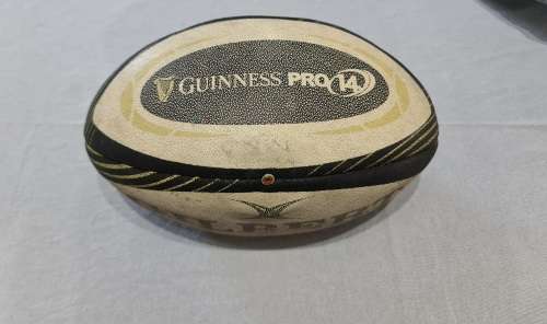 Pro 14 match ball