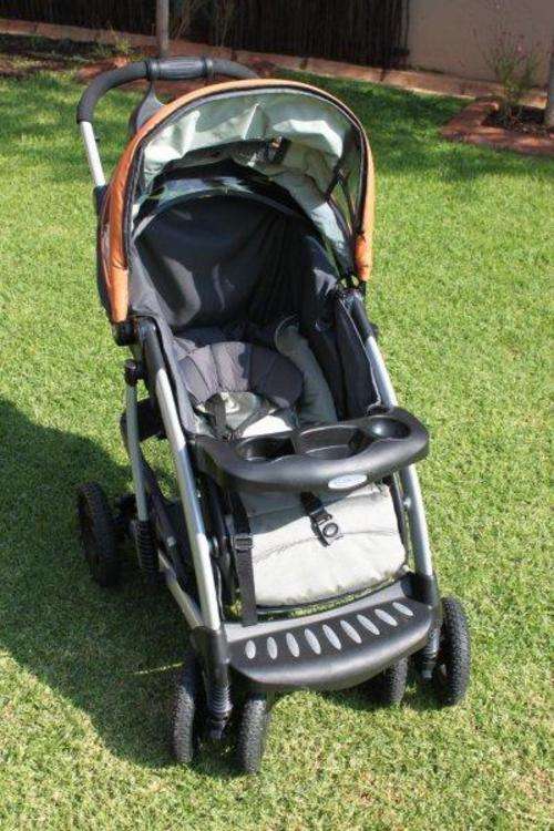 Graco Quattro TSB Orange Pram and Car Seats