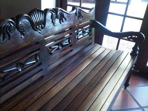 ***Stunning Decorative Bench*** (Wood)