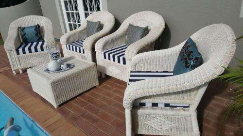 Handmade Outdoor Furniture 6 legs design, (Made from 100% Recycled plastic)