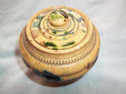 HONEY POT