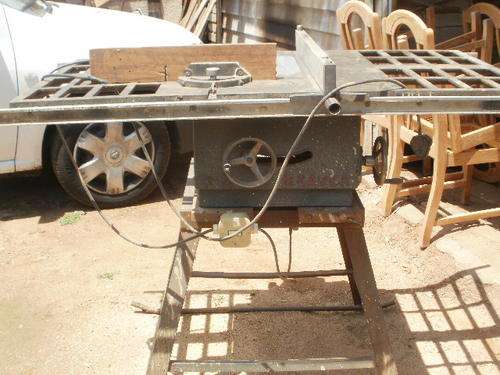 TABLE SAW