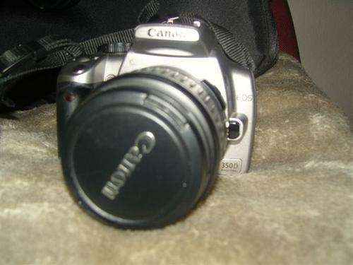 Canon  eos 350D camera and kit