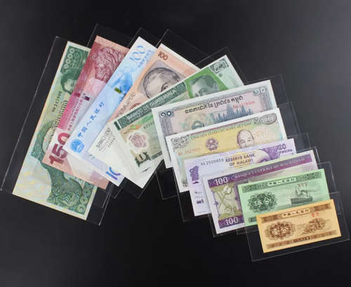 100 x Banknote Sleeve #1 55x110mm