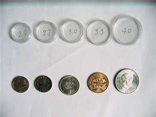 Set of 100 Coin collector Plastic Holders