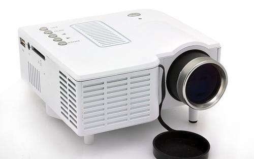 Mini LED Projector "PortiMax II" - 320x240, 30 Lumens, 300:1, VGA Port
